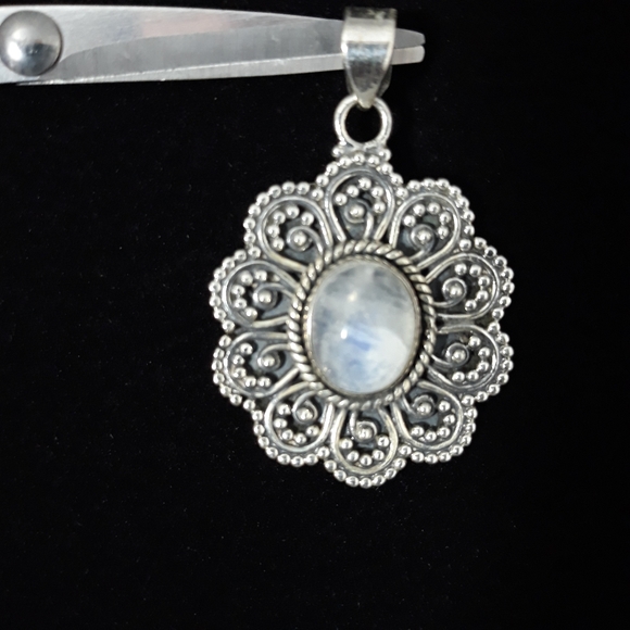 Handmade Rainbow Moonstone Pendant - Picture 3 of 4